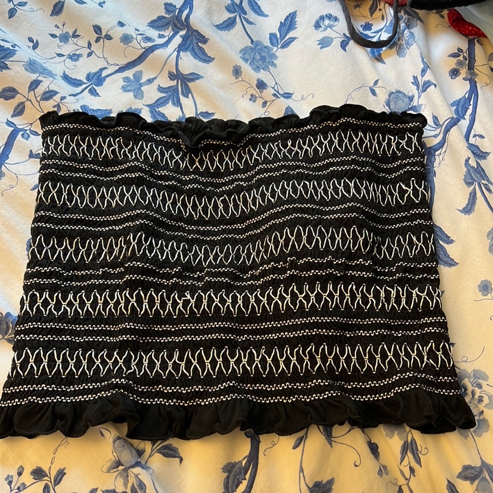 Black and white tube top
